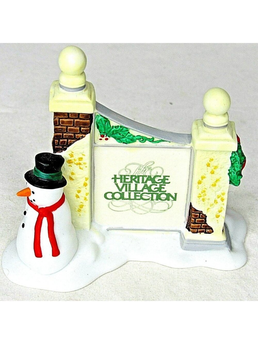 Vintage Dept 56 Heritage Village Snowman With Sign Accessory 5572-7